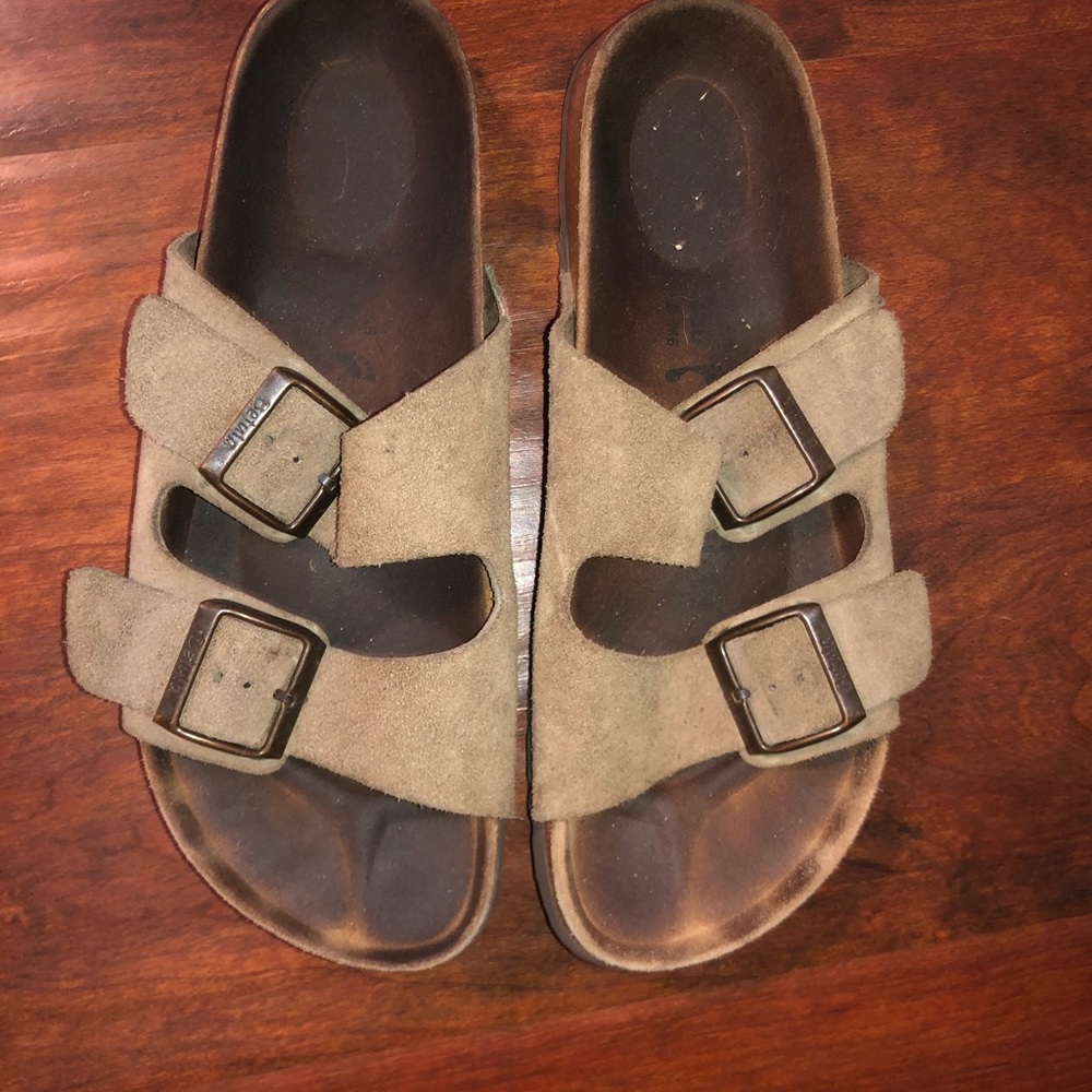 KNOCK OFF birkenstocks! SIZE 8